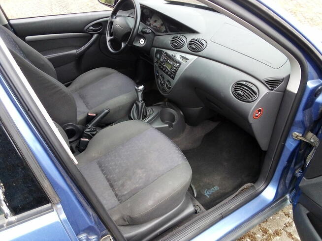 Ford Focus 1.4 benzyna.