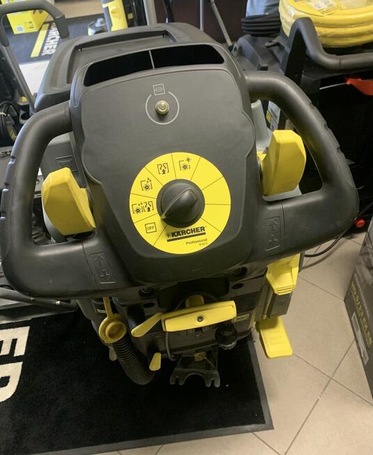 Sprzedam maszynę ssąco-szorującą