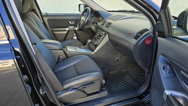 VOLVO XC90 LIFT 3,2B 238PS AWD SUMMUM Bi-Xenon Skóra IDEALNY