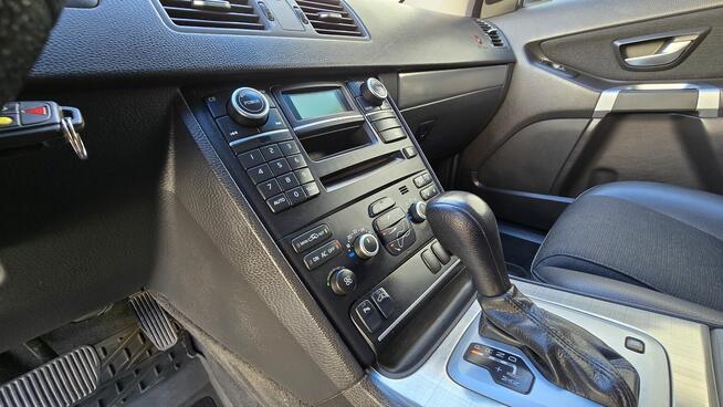 VOLVO XC90 LIFT 3,2B 238PS AWD SUMMUM Bi-Xenon Skóra IDEALNY