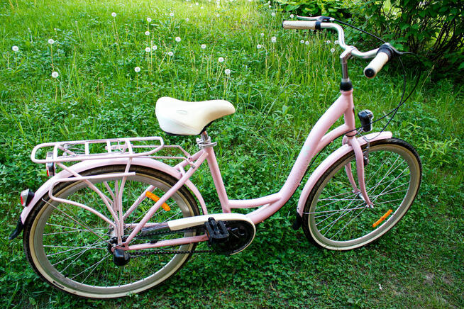Rower damski miejski różowy 26 stan wzorowy