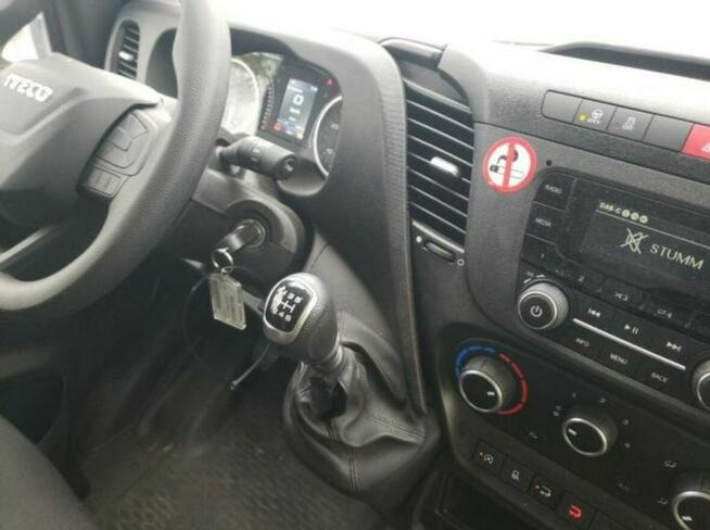 Iveco Daily 35C16 Kontener z windą