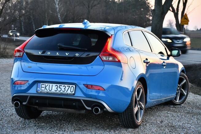 Volvo V40 R-DESIGN#Ledy#Bixenon#Climatronic#Panorama#Navi#Kamera#Skóry#Gwarancja