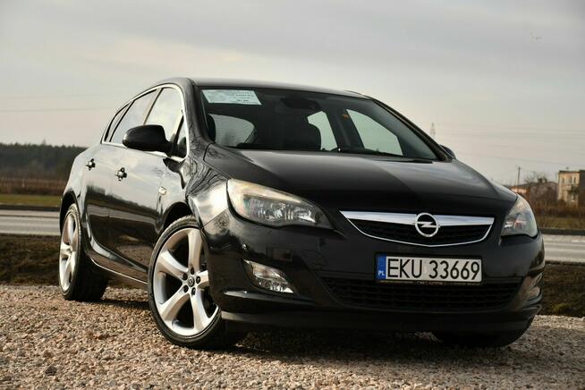Opel Astra 1.6i 115KM#Navi#Sensory#Climatr#Alus#Serwis#Import#12m Gwarancji!!!
