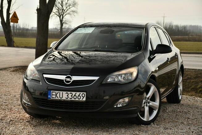 Opel Astra 1.6i 115KM#Navi#Sensory#Climatr#Alus#Serwis#Import#12m Gwarancji!!!