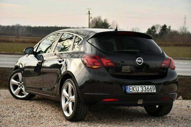 Opel Astra 1.6i 115KM#Navi#Sensory#Climatr#Alus#Serwis#Import#12m Gwarancji!!!