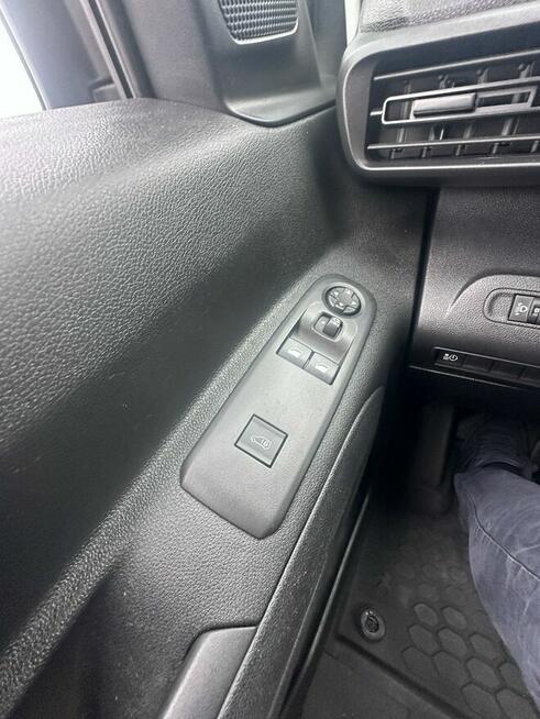 Peugeot Partner Automat kamera cofania webasto