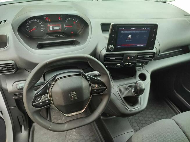 Peugeot Partner Carplay kamera webasto