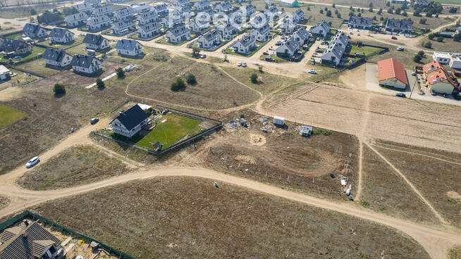 Działka budowlana - Skowarcz