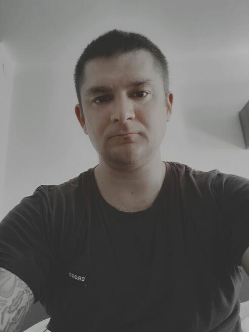 Poszukuje kobiety/partnerki