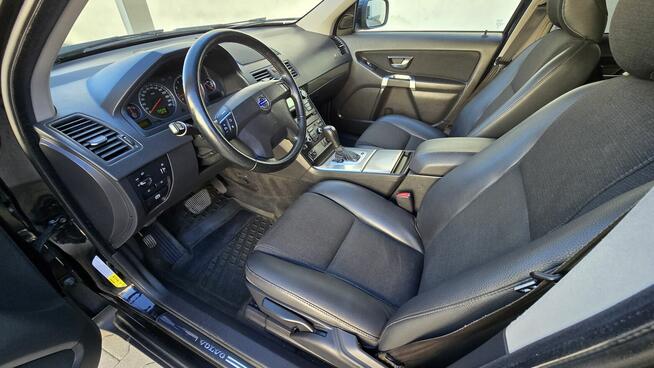 VOLVO XC90 LIFT 3,2B 238PS AWD SUMMUM Bi-Xenon Skóra IDEALNY