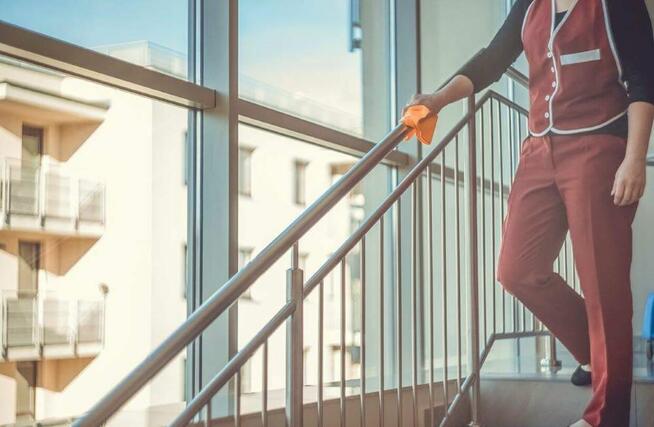 Sprzątanie domów, mieszkań