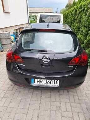 Sprzedam OPEL ASTRA J