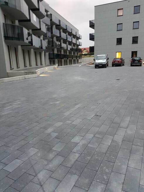 Usługi brukarskie. układanie kostki brukowej i granitowej