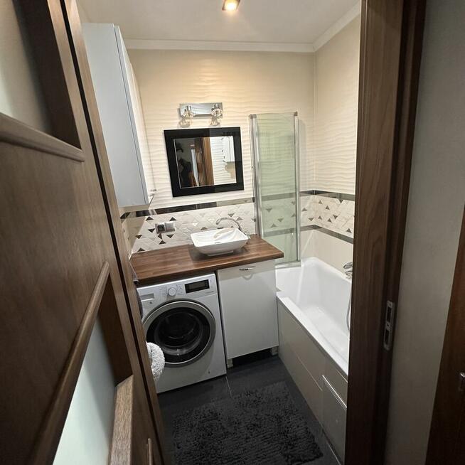 Przestronne 4-pokojowe mieszkanie na ul. Zwierzynieckiej