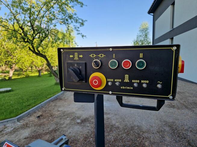 Frezarka dolnowrzecionowa JAROMA z wózkiem