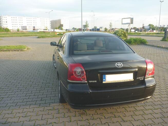 Toyta Avensis 2.2 D-CAT prestige navi/salon Polska/prywatny