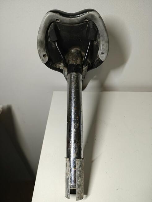 Siodło rowerowe dziecięce Btwin 60° żelowe + sztycel