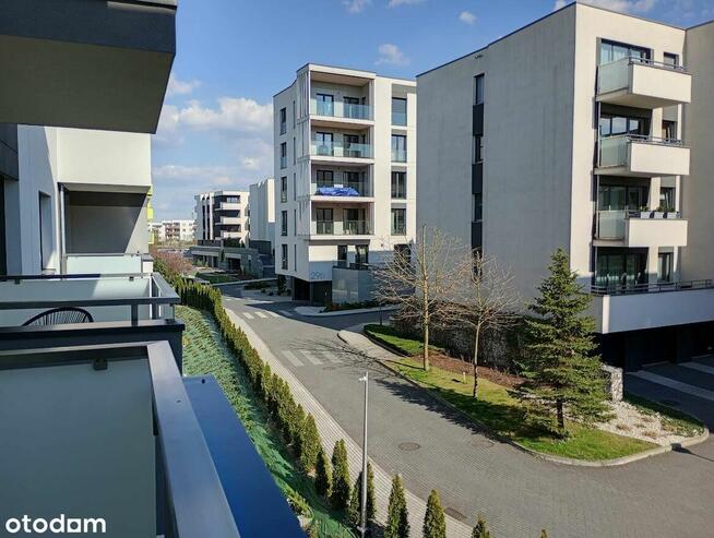 Mieszkanie z miejscem parkingowym - osiedle Bażantów Moderna