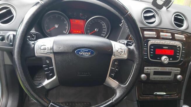 Sprzedam FORD MONDEO 2008r 2.0