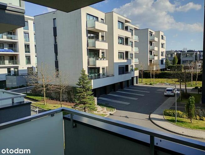 Mieszkanie z miejscem parkingowym - osiedle Bażantów Moderna