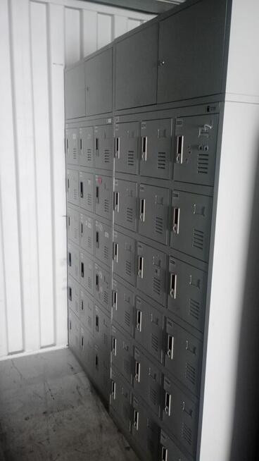 Szafa metalowa BHP szara skrytkowa z nadstawką szafy skrytko