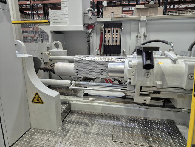 Engel Victory 330/110 Tech