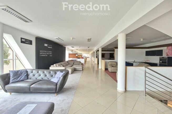 Budynek w centrum Białej Podlaskiej 4 kondygnacje