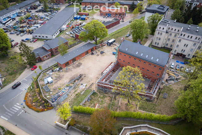 Zabytkowy obiekt nad Jeziorem Długim – 7 sal