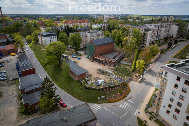 Zabytkowy obiekt nad Jeziorem Długim – 7 sal