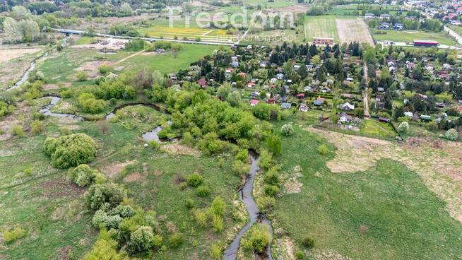 Unikalna działka przy rzece Jeziorka