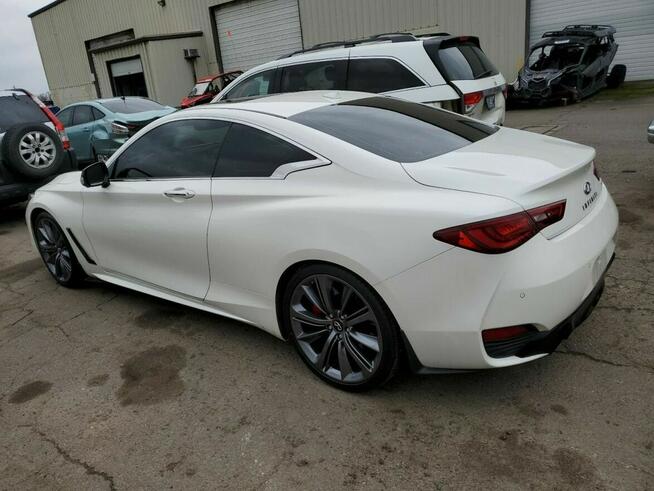 Infiniti Q60