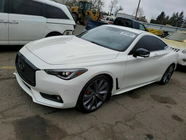 Infiniti Q60