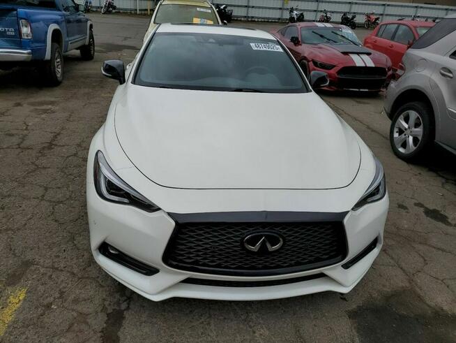 Infiniti Q60