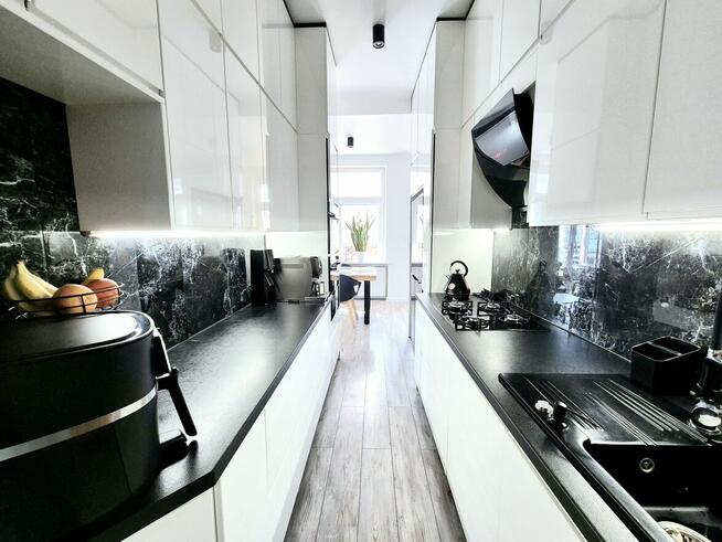 Atrakcyjne 3-pokojowe Mieszkanie 95 m2 obok Aquaparku , 2 ba