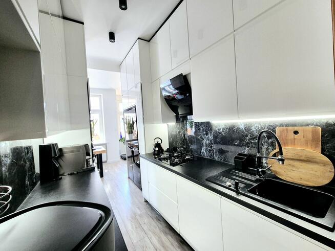 Atrakcyjne 3-pokojowe Mieszkanie 95 m2 obok Aquaparku , 2 ba