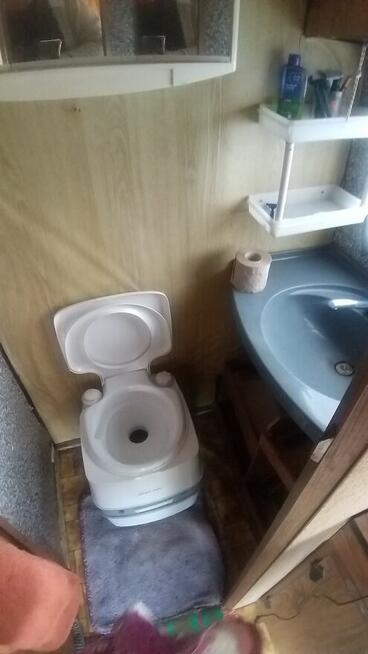 Sprzedam przyczepę kampingowo