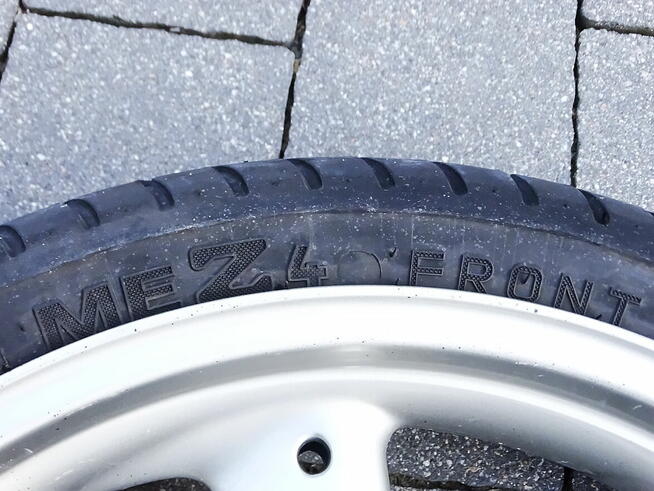 Koło triumph 17 x MT3.50 felga aluminiowa + opona