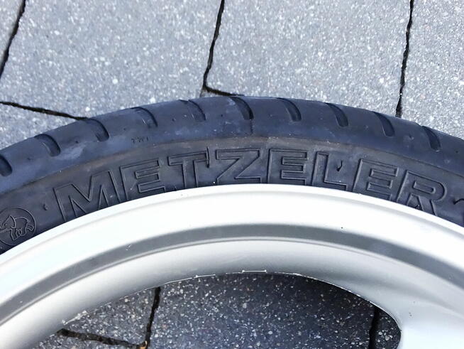 Koło triumph 17 x MT3.50 felga aluminiowa + opona