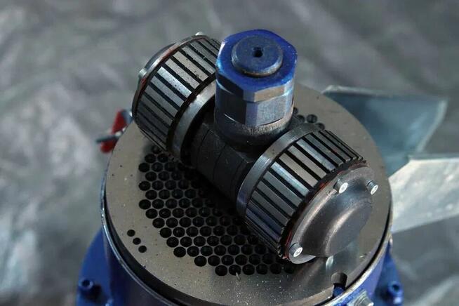 OKAZJA! WYPRZEDAŻ! Peleciarka SMP-200 o mocy 7,5 kW