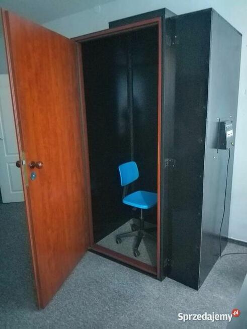 Ciemnia kabinowa do badań psychologicznych kierowców