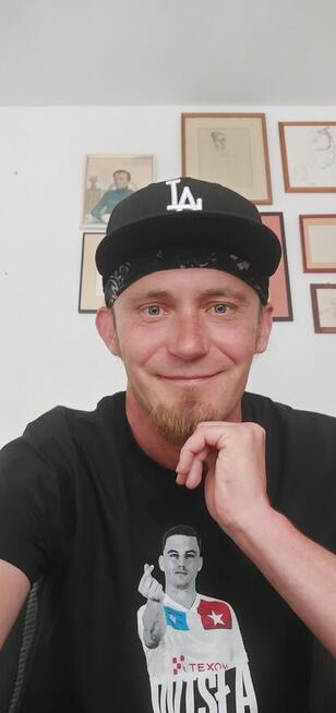 Opiekuńczy, wrażliwy mężczyzna poszukuje bratniej duszy