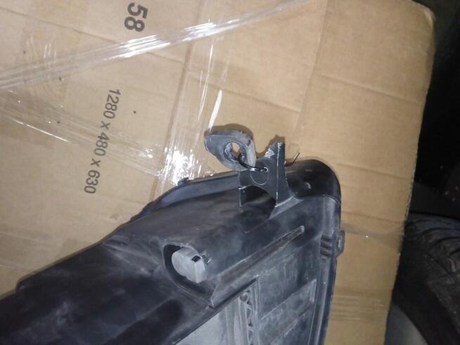 Lampa Citroen C5 Lift lewa