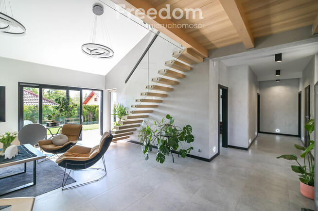 Dom blisko lasu, wysoki standard wykończenia!