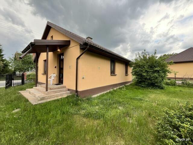 Dom Wiechetki Małe gm. Bielany