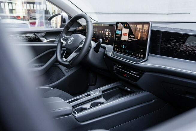 Volkswagen Passat Business Plus 2.0 TSI 204 KM DSG