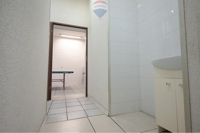 Lokal handlowo-usługowy