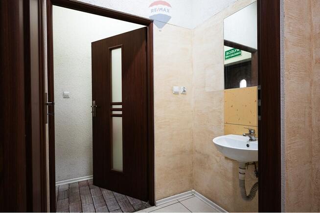 Lokal handlowo-usługowy