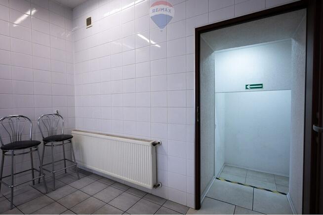 Lokal handlowo-usługowy