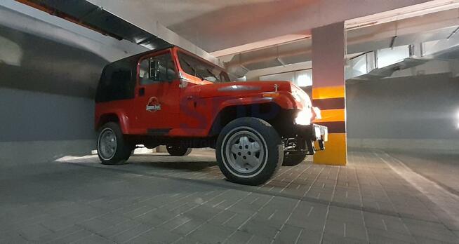 Garaż Wrocław Krzyki, Brochów, Tatarska